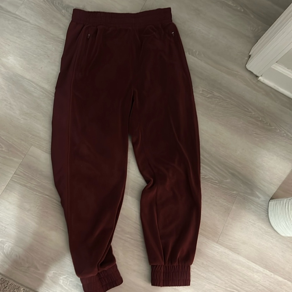 NWOT North Face Joggers.  Size Large.